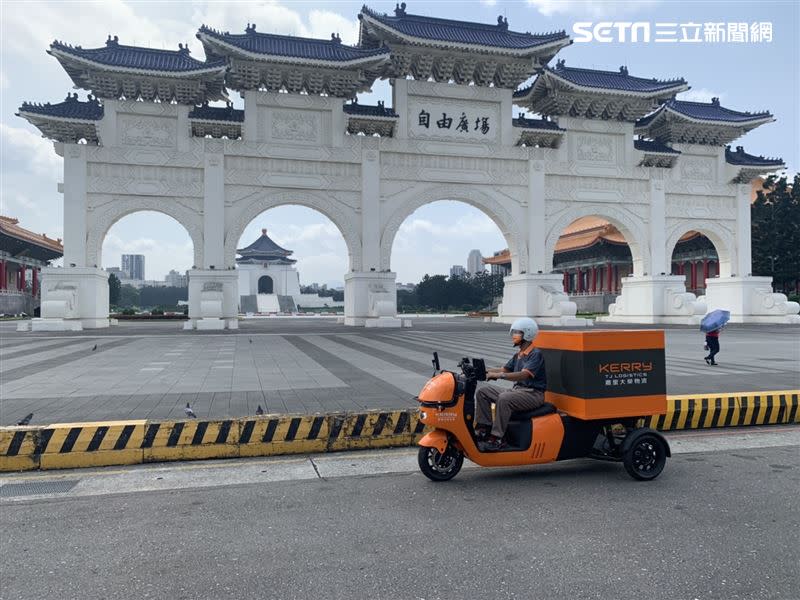 嘉里大榮表示，電動三輪車未來將應用在六都市中心的營運據點。（圖／嘉里大榮提供）