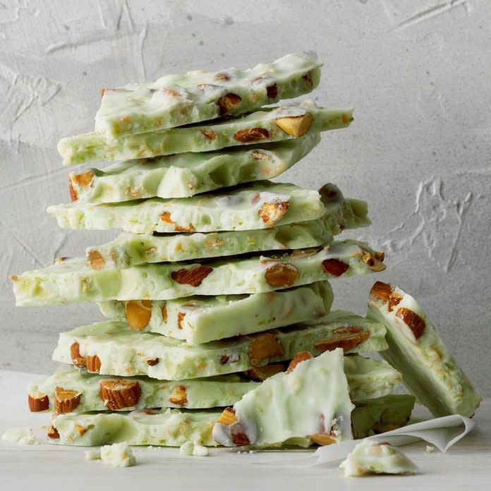 Lime In The Coconut Almond Bark Exps Tohdj20 94036 E08 01 2b 8