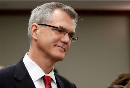 Former Las Vegas Sands China Chief Executive Steven Jacobs looks on during a courtroom break at the Regional Justice Center in Las Vegas, Nevada April 4, 2013. REUTERS/Steve Marcus/File Photo