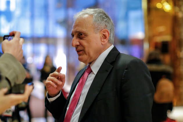 Carl Paladino, a real estate developer in the Buffalo area known for his extreme and racist rhetoric, is running for Congress in western New York. (Photo: KENA BETANCUR/Getty Images)