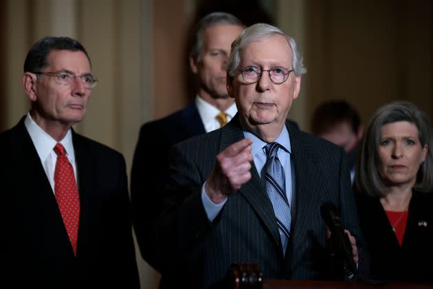 Senate Minority Leader Mitch McConnell (R-Ky.) speaks to reporters about the progress of negotiations with Senate Majority Leader Chuck Schumer (D-N.Y.) to vote on legislation to lift the debt ceiling.  (Photo: Anna Moneymaker via Getty Images)