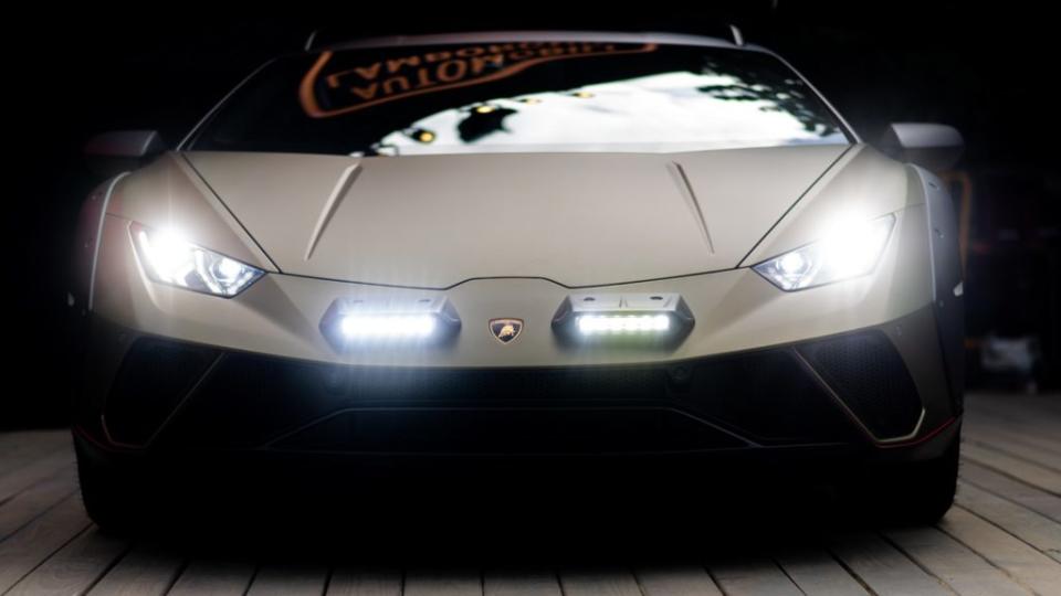 Huracán Sterrato全球只有1,499輛限量額度。(圖片來源/ Lamborghini)