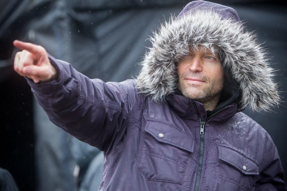 Marc Forster war neun Jahre alt, als seine Eltern mit ihm aus dem bayerischen Illertissen in die Schweiz zogen. Einen deutschen Pass hat der Regisseur aber noch immer, auch nach seinem Umzug nach New York. Bereits sein Debüt "Everything Put Together" wurde in Sundance ausgezeichnet. Es folgten "Monster's Ball", "Wenn Träume fliegen lernen", "James Bond: Ein Quantum Trost" und "World War Z". (Bild: Paramount)