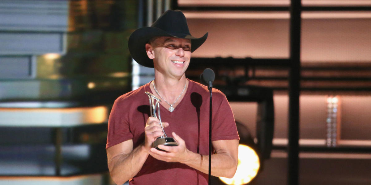 Kenny Chesney Issues an Official Statement on Beyonce's CMA Awards  Performance