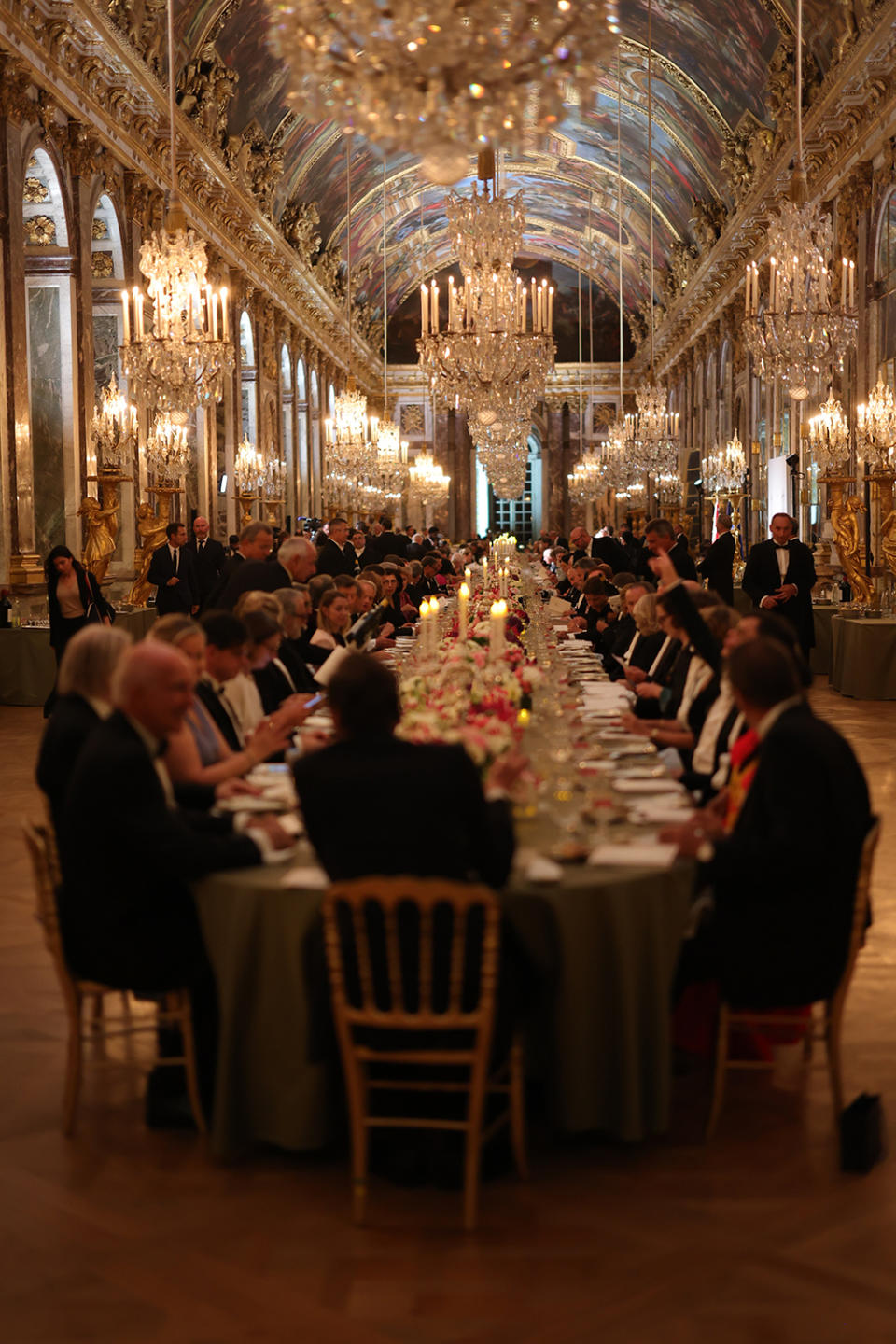 A general view of the state banquet at the Palace of Versailles on September 20