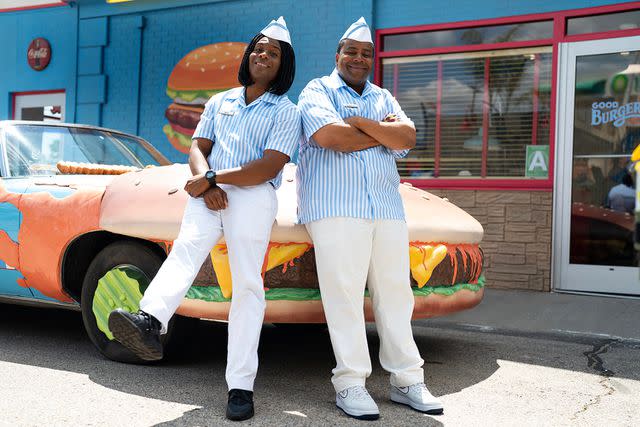 <p>Vanessa Clifton/Nickelodeon/Paramount+</p> Kel Mitchell and Kenan Thompson in <em>Good Burger 2</em> (2023)