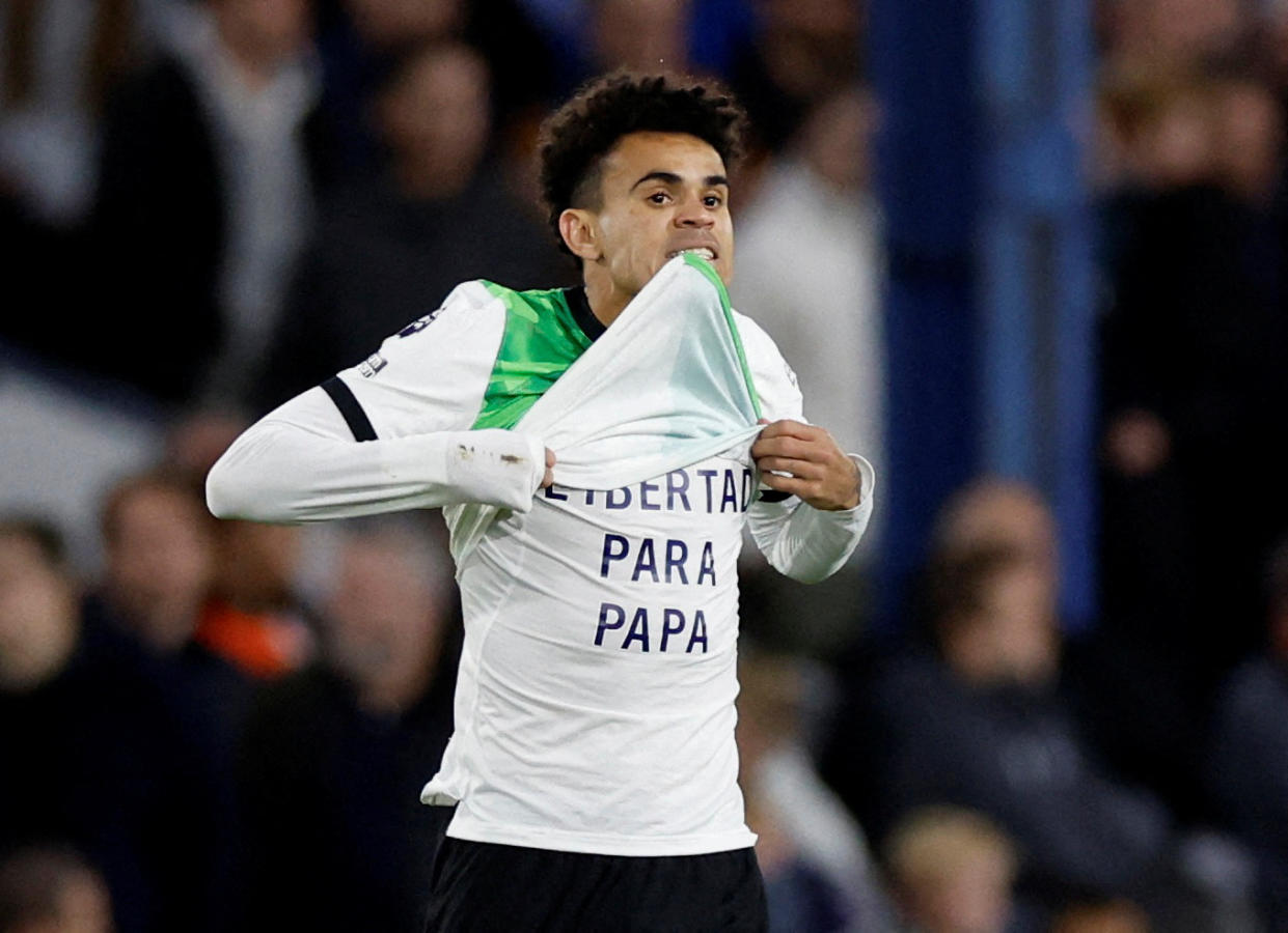 Liverpool's Luis Diaz reveals his T-shirt message for the release of his kidnapped father, after scoring against Luton Town.