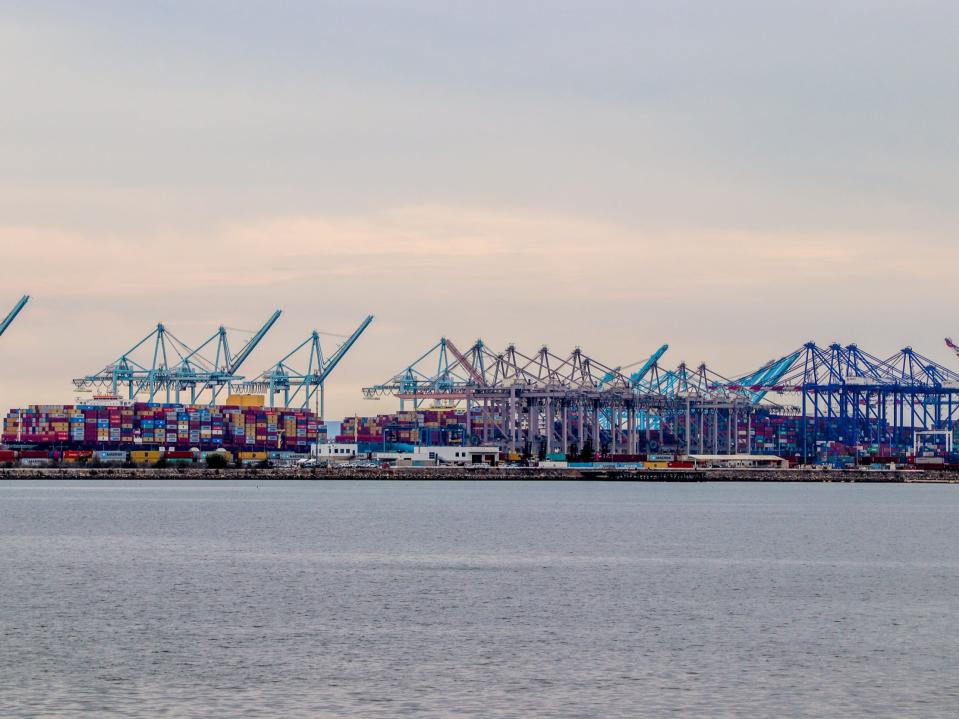 Port of Los Angeles and Long Beach Port Congestion - Los Angeles/Long Beach Harbor Tour 2021