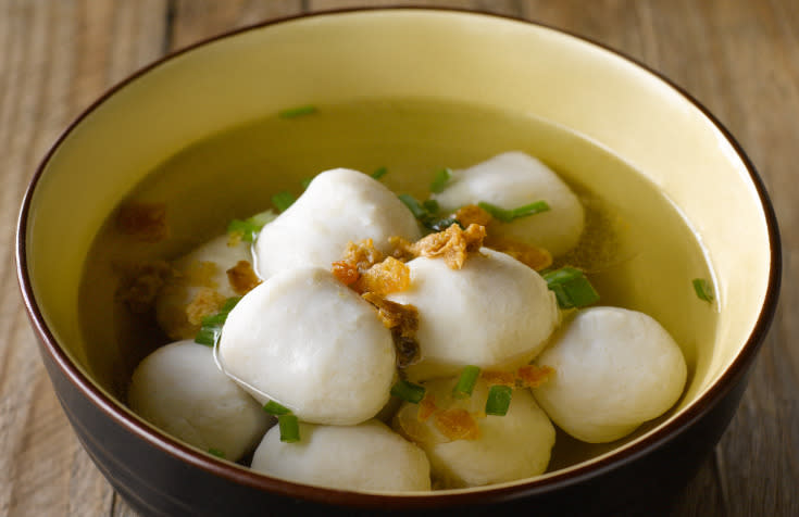 LiXin Chao Zhou Fishball Noodle - fishballs