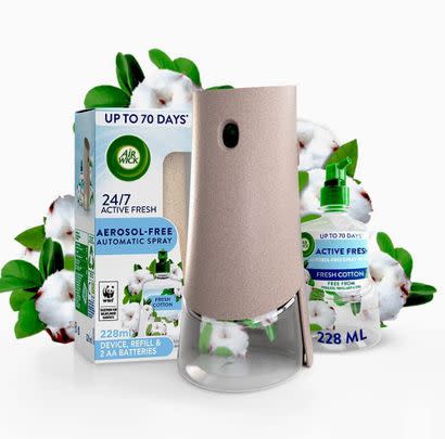 Let this automatic air freshener do all the work for you