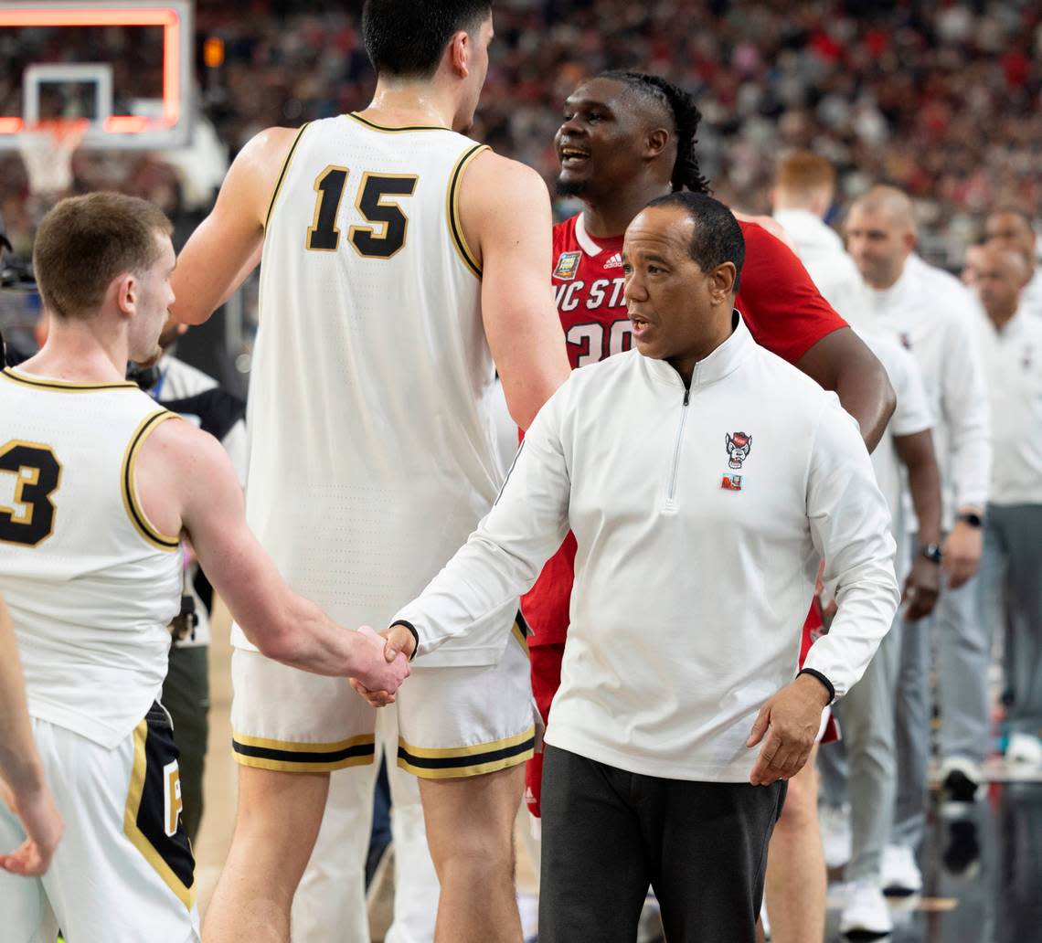 N.C. State coach Kevin Keatts congratulate Purdue’s Braden Smith (3) following their 63-50 victory following the NCAA Final Four National Semifinal game on Saturday, April 6, 2024 at State Farm Stadium in Glendale, AZ. Robert Willett/rwillett@newsobserver.com