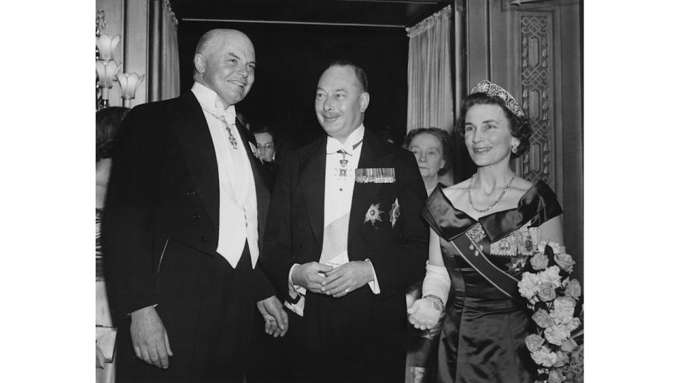 Prince Henry stood with Sir Charles Hambro and Princess Alice