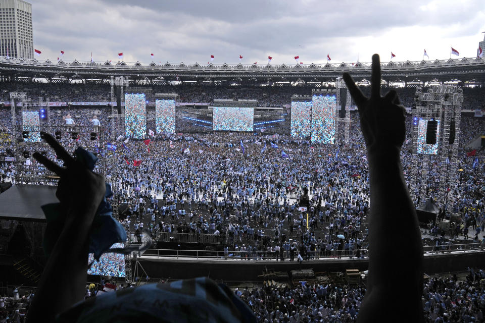 Supporters attend a campaign rally of presidential candidate Prabowo Subianto at Gelora Bung Karno Main Stadium in Jakarta, Indonesia, Saturday, Feb. 10, 2024. (AP Photo/Dita Alangkara)