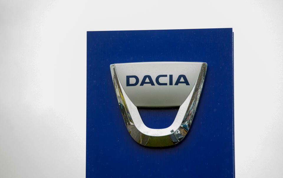 3e ex-aequo - Dacia / En tête dans 7 pays