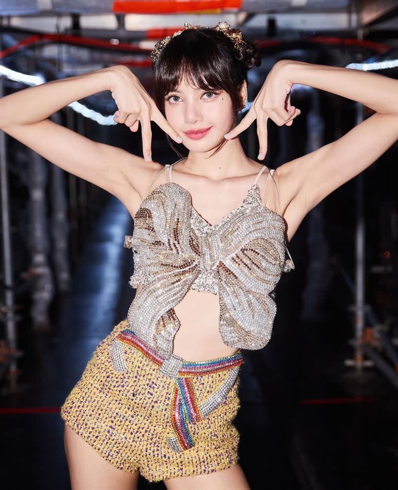 Lisa因登上瘋馬秀而受到外界不少輿論。（圖／翻攝自Lisa IG）