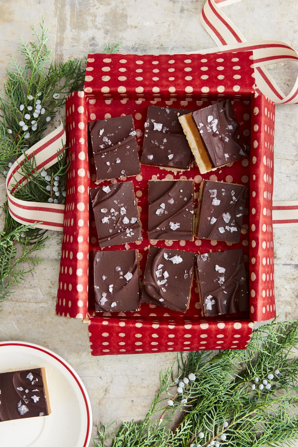 millionaire shortbread bars