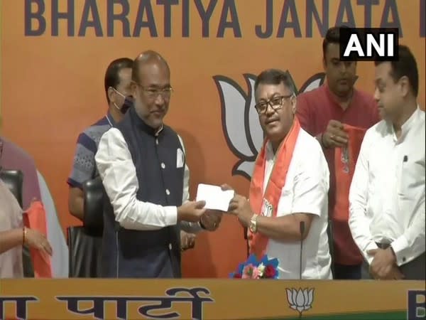 Govindas Konthoujam joins BJP, in the presence of CM N Biren Singh, BJP leader Sambit Patra. (Photo/ANI)