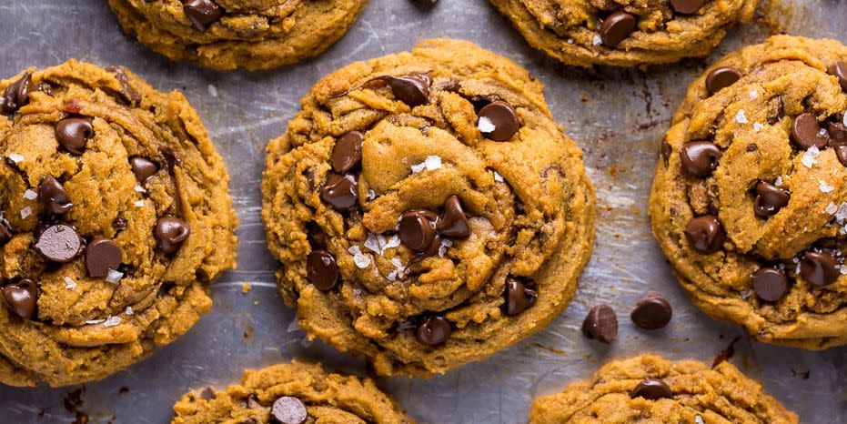 These Pumpkin Chocolate Chip Cookies Are the Perfect Vegan Dessert for Thanksgiving