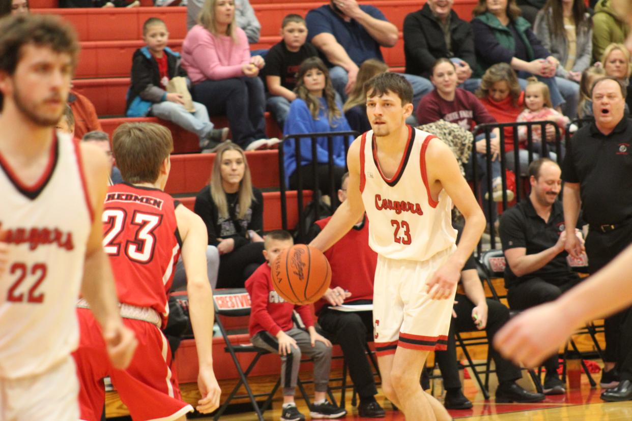 Crestview point guard Jarek Ringler dropped 14 points in the Cougars win.