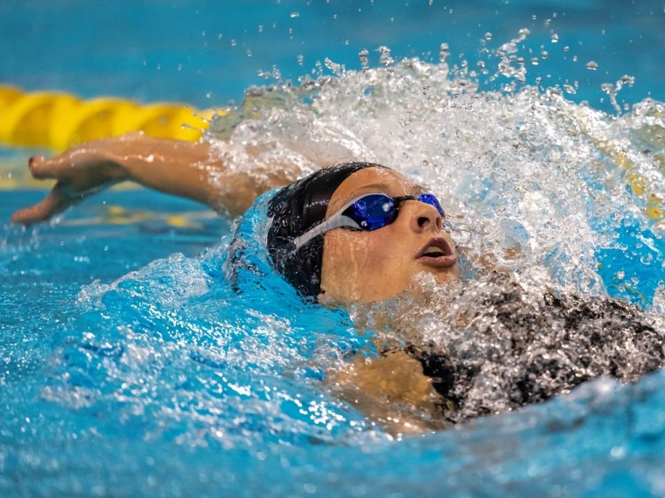 Canada's Summer McIntosh, seen during the FINA Swimming World Cup meet in Toronto on Oct. 29, topped the podium in the women's 400-metre individual medley at the U.S. Open swimming competition on Friday in Greensboro, N.C. (Frank Gunn/The Canadian Press - image credit)