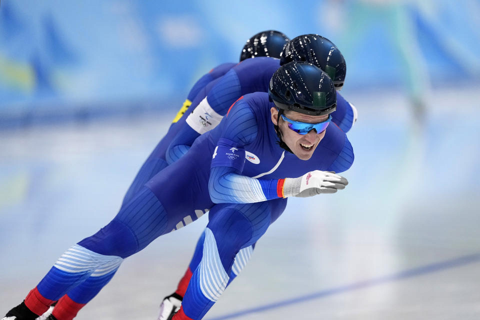 Team Russian Olympic Committee, led by Ruslan Zakharov, with Daniil Aldoshkin center and Sergei Trofimov, compete during the speedskating men's team pursuit semifinals at the 2022 Winter Olympics, Tuesday, Feb. 15, 2022, in Beijing. (AP Photo/Sue Ogrocki)