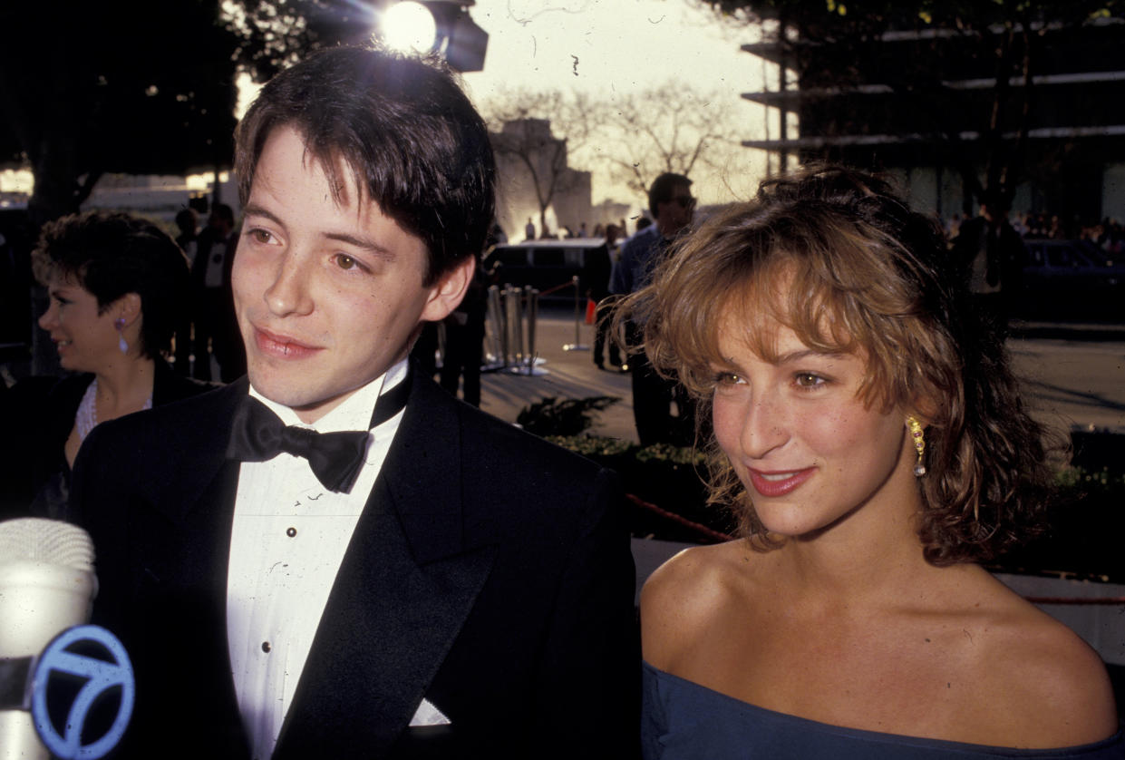 Matthew Broderick and Jennifer Grey during 59th Annual Academy Awards at Shrine Auditorium in Los Angeles, California, United States. (Photo by Ron Galella, Ltd./Ron Galella Collection via Getty Images)