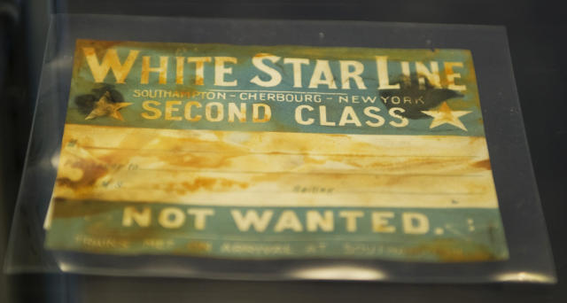 White Star Line RMS Titanic Third Class Baggage Sticker 1912 