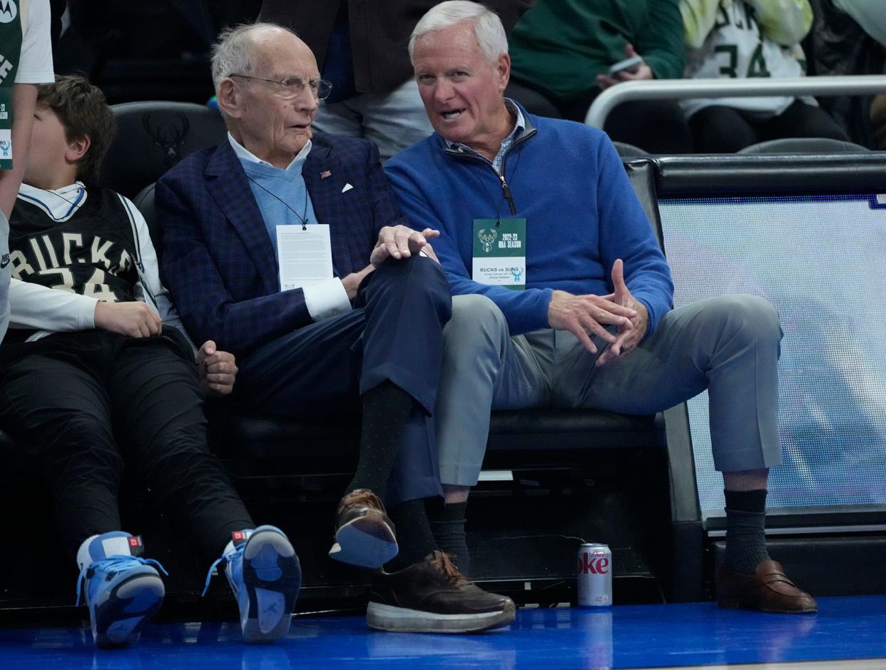 Prospective Bucks buyer Jimmy Haslam (right) watches the team play the Phoenix Suns during the first half at Fiserv Forum in Milwaukee on Sunday, Feb. 26, 2023.