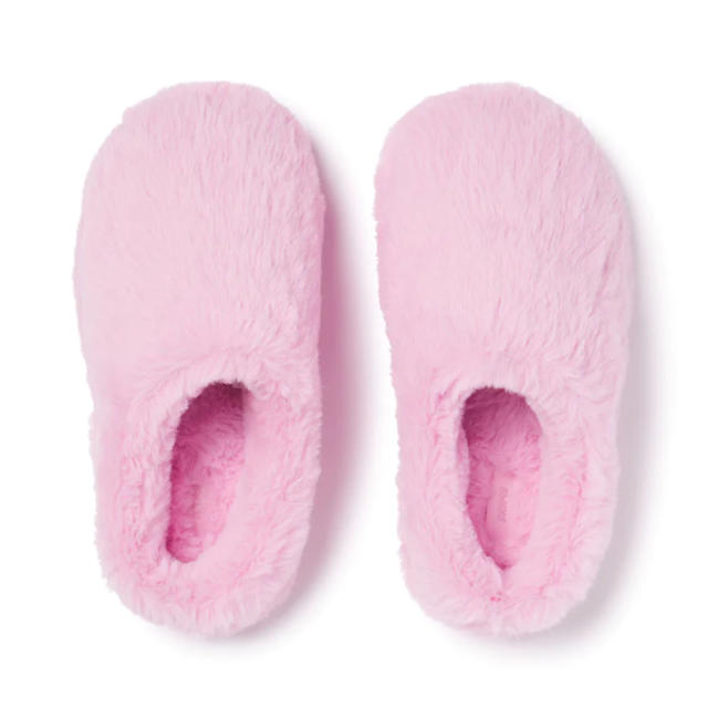 Skims Plushfuzzy Slippers