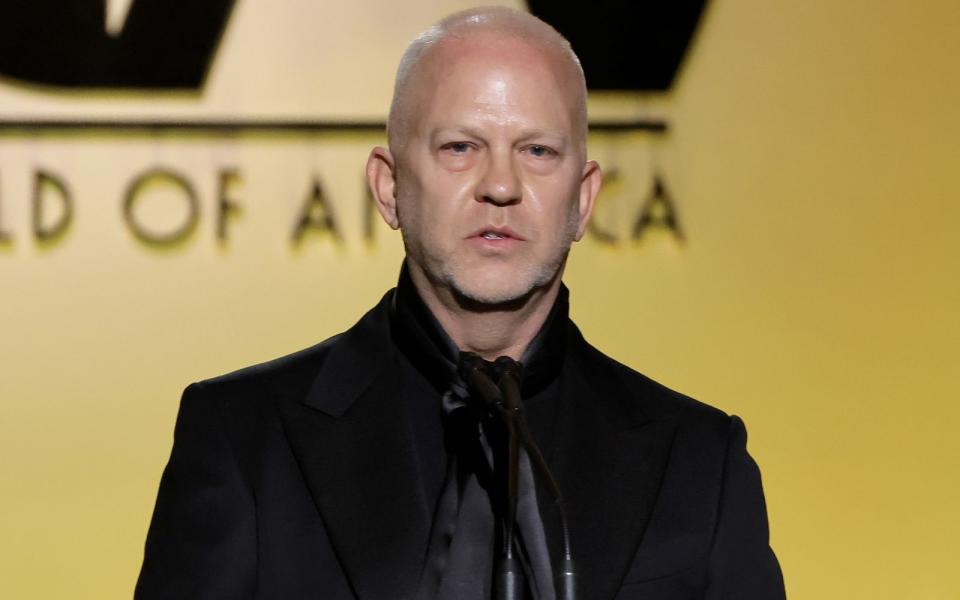 Insgesamt unterzeichneten 594 männliche Showrunner einen weiteren Brief, darunter auch Ryan Murphy. (Bild: 2022 Getty Images/Kevin Winter)