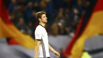 Football Soccer - Germany v Czech Republic - 2018 World Cup Qualifying European Zone - Group C - Hamburg arena, Hamburg, Germany - 8/10/16 Germany's Thomas Mueller reacts REUTERS/Wolfgang Rattay