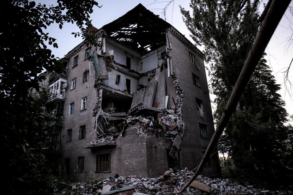 A view shows a heavily damaged building in the frontline town of Chasiv Yar (via REUTERS)