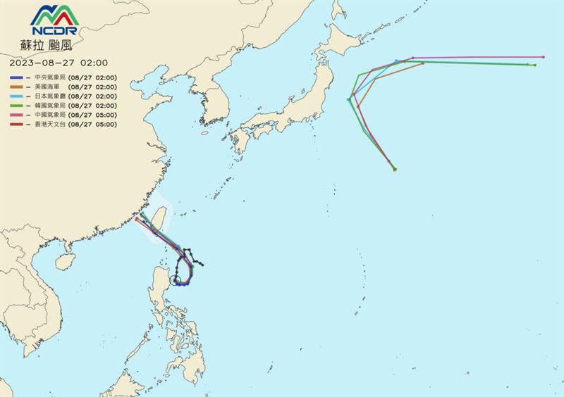 最新各國官方預報。左為第9號颱風「蘇拉」，右為第10號颱風「丹瑞」。（圖／翻攝自NCDR）