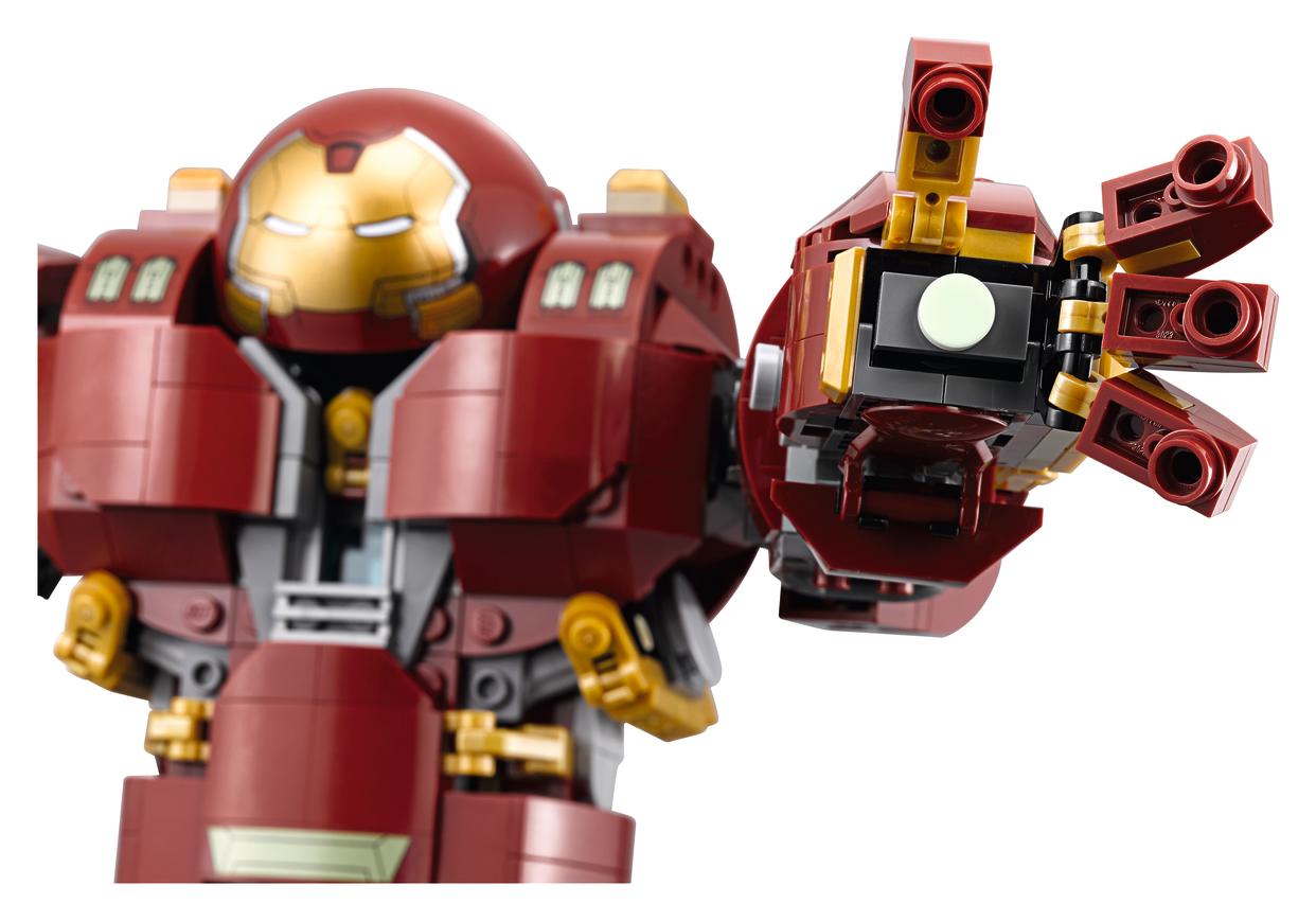 The LEGO® Marvel Super Heroes The Hulkbuster: Ultron Edition. The available exclusively from LEGO® stores and shop.LEGO.com from Saturday 3rd March, 2018 (LEGO Group)