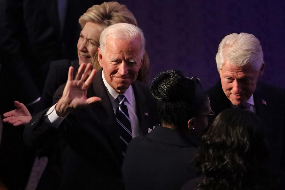 BALTIMORE, MARYLAND - OCTOBER 25: Former first lady Hillary Clinton, former Vice President Joe Biden and former President Bill Clinton arrive at the funeral service for Rep. Elijah Cummings (D-MD) at New Psalmist Baptist Church on October 25, 2019 in Baltimore, Maryland. A sharecroppers son who rose to become a civil rights champion and the chairman of the powerful House Oversight and Government Reform Committee, Cummings died last week of complications from longstanding health problems. (Photo by Chip Somodevilla/Getty Images) ORG XMIT: 775424122 ORIG FILE ID: 1183376716