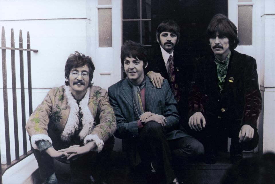 UNITED KINGDOM - MAY 20:  Photo of BEATLES; John Lennon, Paul McCartney, Ringo Starr, George Harrison - posed, group shot - outside Brian Epstein's Belgravia house for Sgt. Pepper launch  (Photo by Jan Olofsson/Redferns)