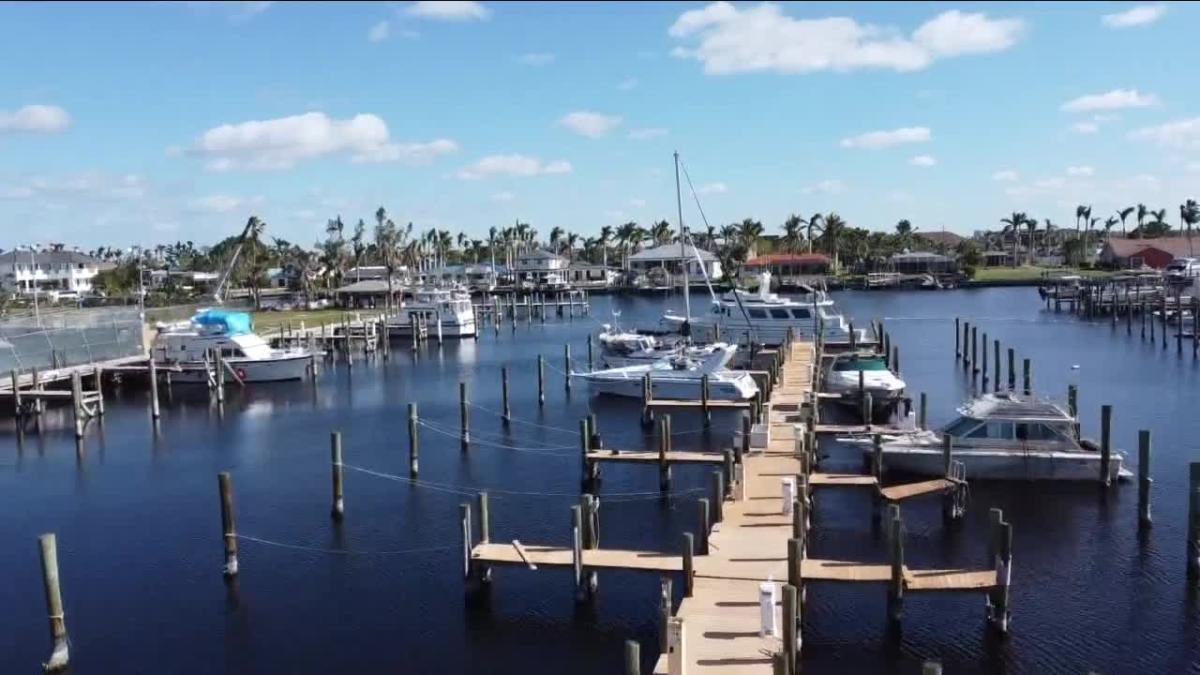 who owns cape coral yacht club