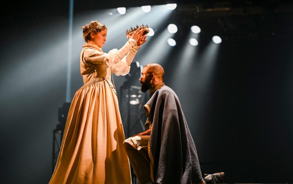 Jessica Baglow (as Lady Macbeth) and Tachia Newall (as Macbeth) in Macbeth, at Leeds Playhouse - Kirsten McTernan