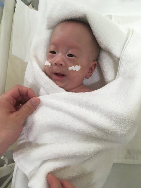 World's smallest baby boy, born weighing just 268g, allowed home six months after birth