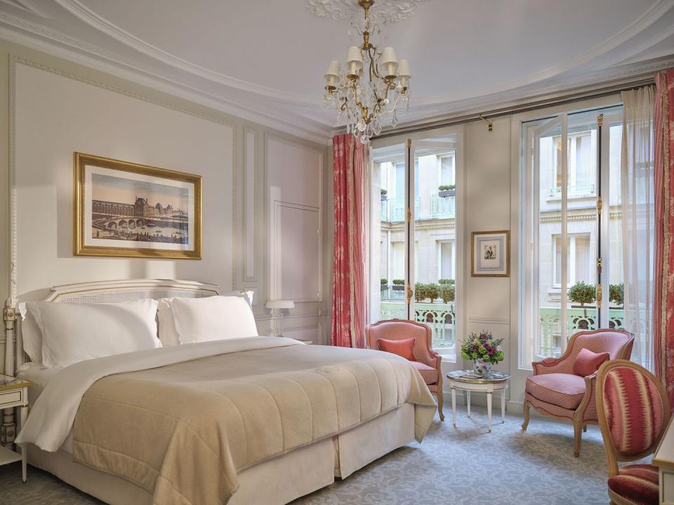 best paris hotels