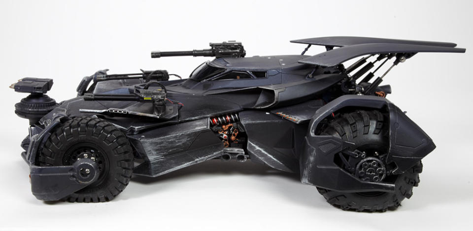 ‘Justice League’ Elite-Tek Batmobile