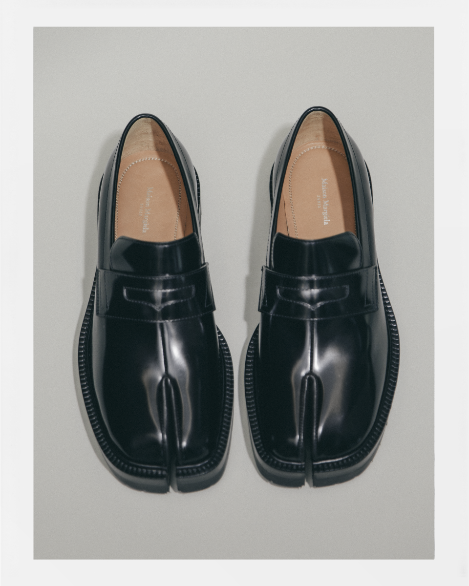 <p><a href="https://www.maisonmargiela.com/en-us/tabi-loafers-S58WR0110P3827H8396.html" rel="nofollow noopener" target="_blank" data-ylk="slk:Shop Now;elm:context_link;itc:0;sec:content-canvas" class="link ">Shop Now</a></p><p>Tabi Loafers</p><p>maisonmargiela.com</p><p>$1090.00</p>