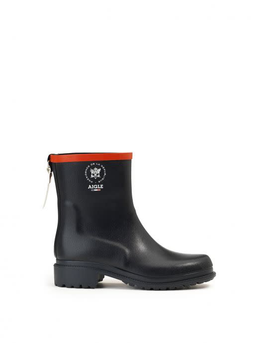 WOMEN RUBBER BOOTS ( LIMITED EDITION ) (HK$1,880)