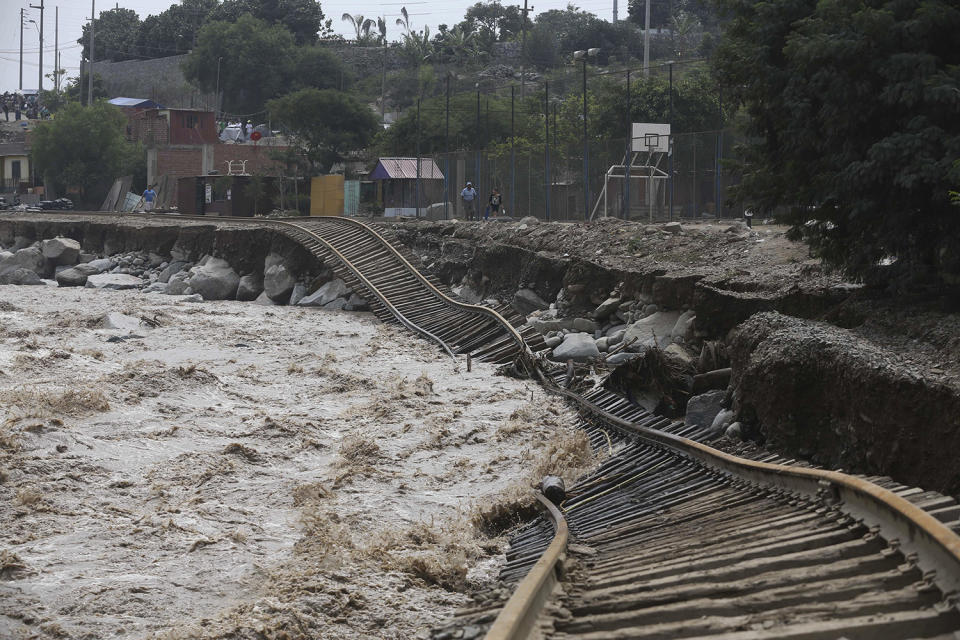 Perú se enfrenta a las devastadoras inundaciones de El Niño