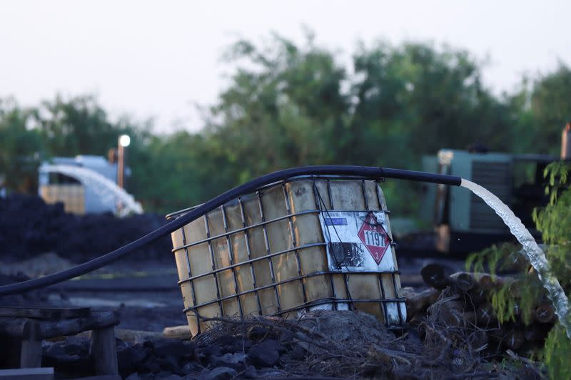 Mineros mexicanos atrapados en mina de carbón tras colapso, en Sabinas