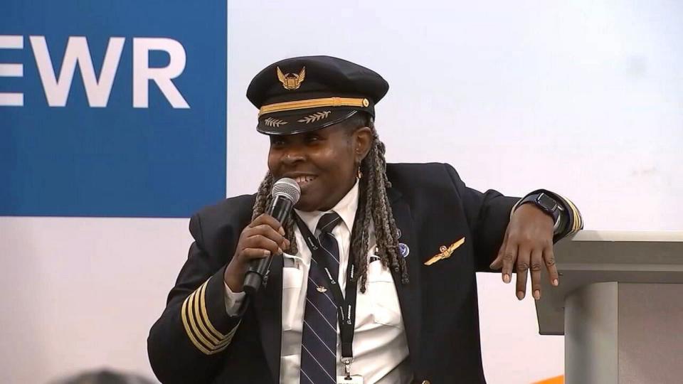 PHOTO: In this screen grab from a video, United Airlines pilot Theresa Claiborne is shown at her retirement party. (WABC)