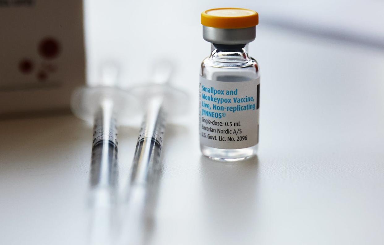 The Jynneos monkeypox vaccine provides strong protection against infection but is in short supply. <a href="https://www.gettyimages.com/detail/news-photo/vial-of-the-jynneos-monkeypox-vaccine-sits-on-a-table-at-a-news-photo/1412754952?adppopup=true" rel="nofollow noopener" target="_blank" data-ylk="slk:Mario Tama/Getty Images;elm:context_link;itc:0;sec:content-canvas" class="link ">Mario Tama/Getty Images</a>