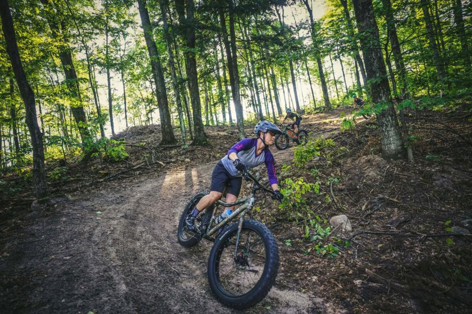 Fundraising is underway for a new mountain bike trail at the Offield Family Viewlands in Harbor Springs.