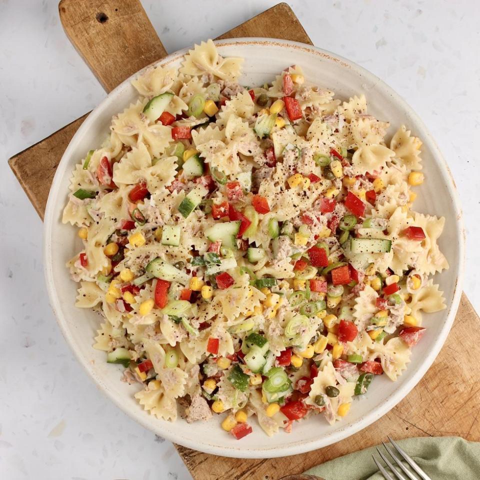 <p>This classic tuna <a href="https://www.delish.com/uk/cooking/recipes/a29260396/chicken-caesar-pasta-salad-recipe/" rel="nofollow noopener" target="_blank" data-ylk="slk:pasta salad;elm:context_link;itc:0;sec:content-canvas" class="link ">pasta salad</a> is so tasty and keeps really well in the fridge, perfect for <a href="https://www.delish.com/uk/cooking/recipes/g31665635/batch-cooking-recipes/" rel="nofollow noopener" target="_blank" data-ylk="slk:batch-cooked;elm:context_link;itc:0;sec:content-canvas" class="link ">batch-cooked</a> lunches.</p><p>Get the <a href="https://www.delish.com/uk/cooking/recipes/a35901399/tuna-pasta-salad/" rel="nofollow noopener" target="_blank" data-ylk="slk:Tuna Pasta Salad;elm:context_link;itc:0;sec:content-canvas" class="link ">Tuna Pasta Salad</a> recipe. </p>