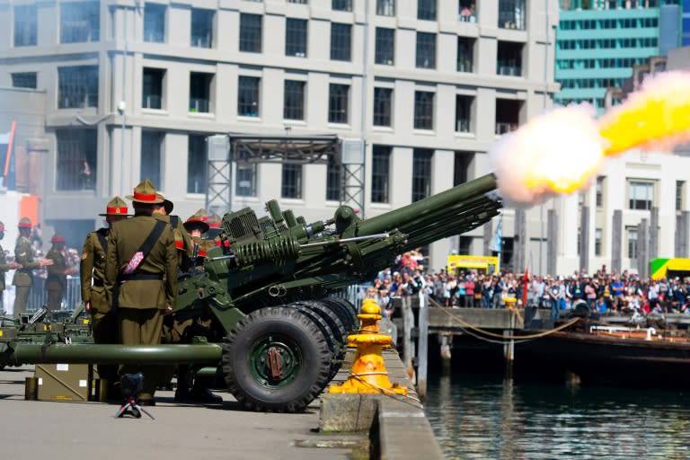 New Zealand's commemoration of the centenary of World War I's end included a 100-gun salute on the Wellington waterfront